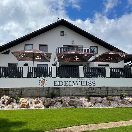 Wellness Hotel Edelweiss Liberec Exterior foto