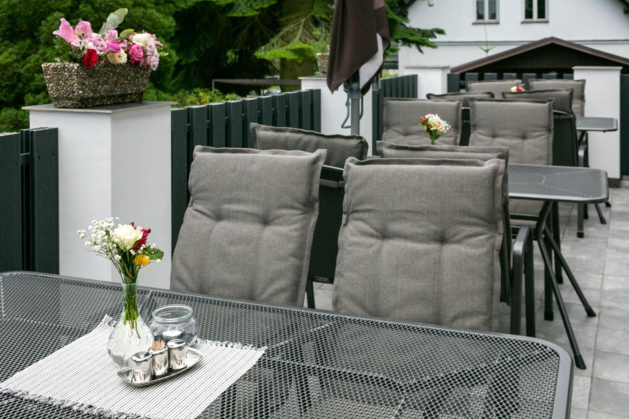 Wellness Hotel Edelweiss Liberec Exterior foto