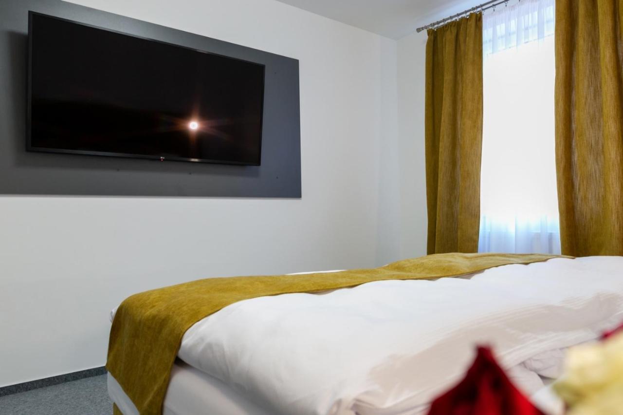 Wellness Hotel Edelweiss Liberec Exterior foto