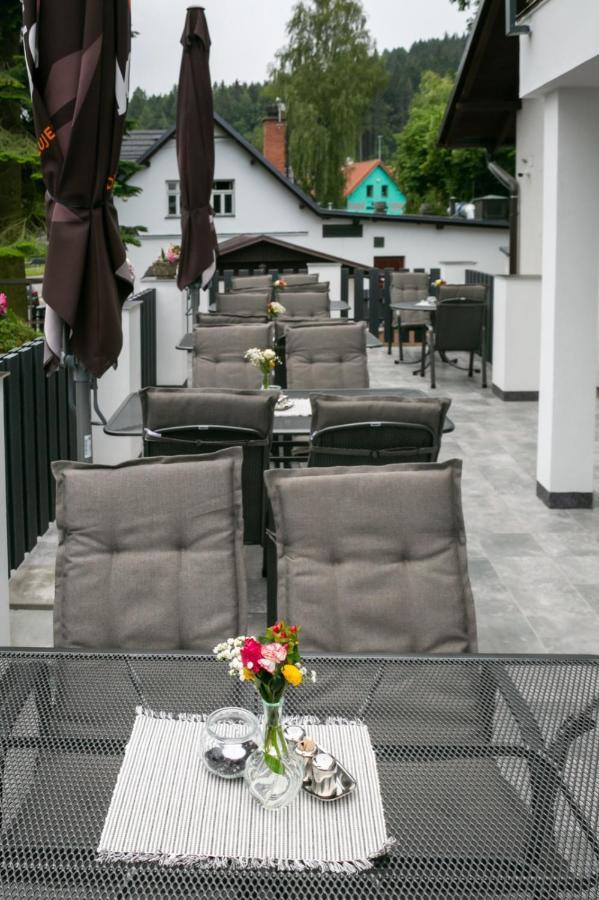 Wellness Hotel Edelweiss Liberec Exterior foto