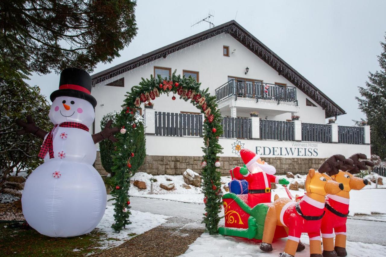 Wellness Hotel Edelweiss Liberec Exterior foto